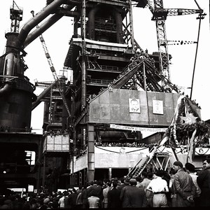 Říjen 1952