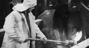 1952 Zapálení vysoké pece č. 1 Stanislavem Najvrtem