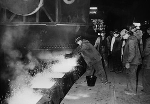  27.3.1958 PRVNÍ OCEL ZE S-M 450t PECE - MILOŠ LAKOMÍK